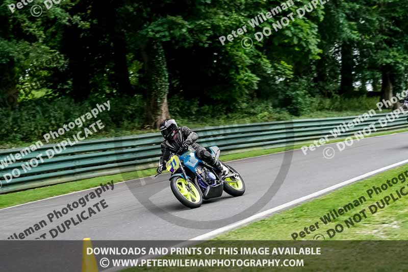 cadwell no limits trackday;cadwell park;cadwell park photographs;cadwell trackday photographs;enduro digital images;event digital images;eventdigitalimages;no limits trackdays;peter wileman photography;racing digital images;trackday digital images;trackday photos